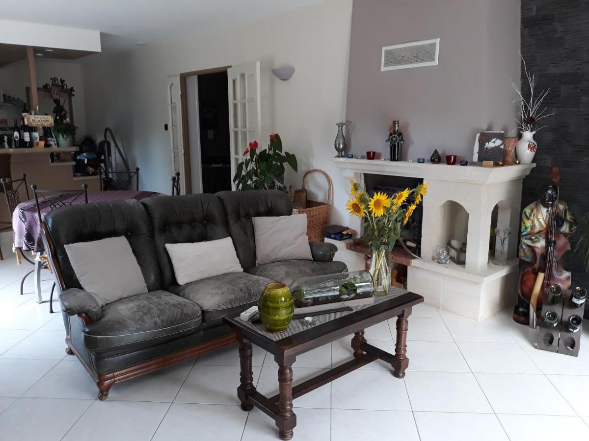 Chez Yvette , C'Est Chouette!! Bed & Breakfast Carcassonne Exterior photo